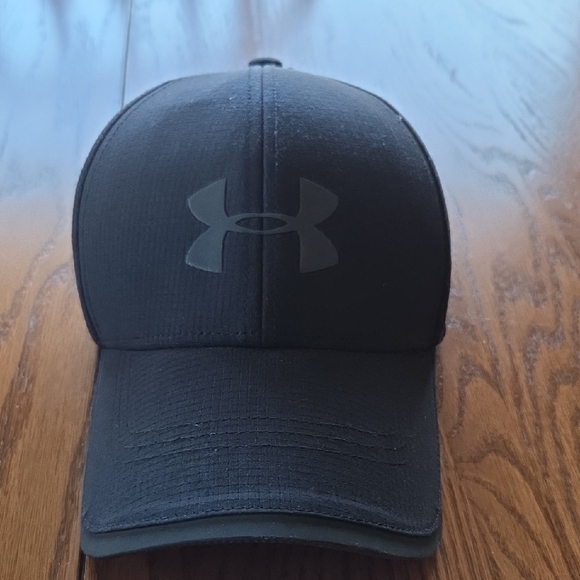 Under Armour Other - Under Armour Dark Gray Cap